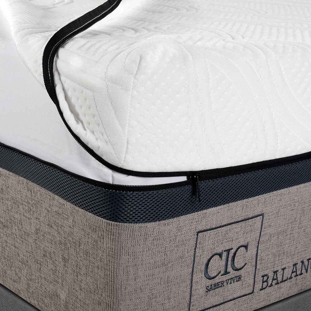 Cama Europea CIC Base Dividida 2 Plazas Balance + Respaldo Gales Alpino